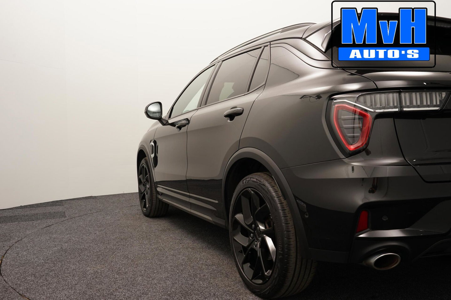 Lynk & Co 01 1.5 PHEV|FULL BL XL|LEER/ALCANT|ZW.HEMEL|SOH96%