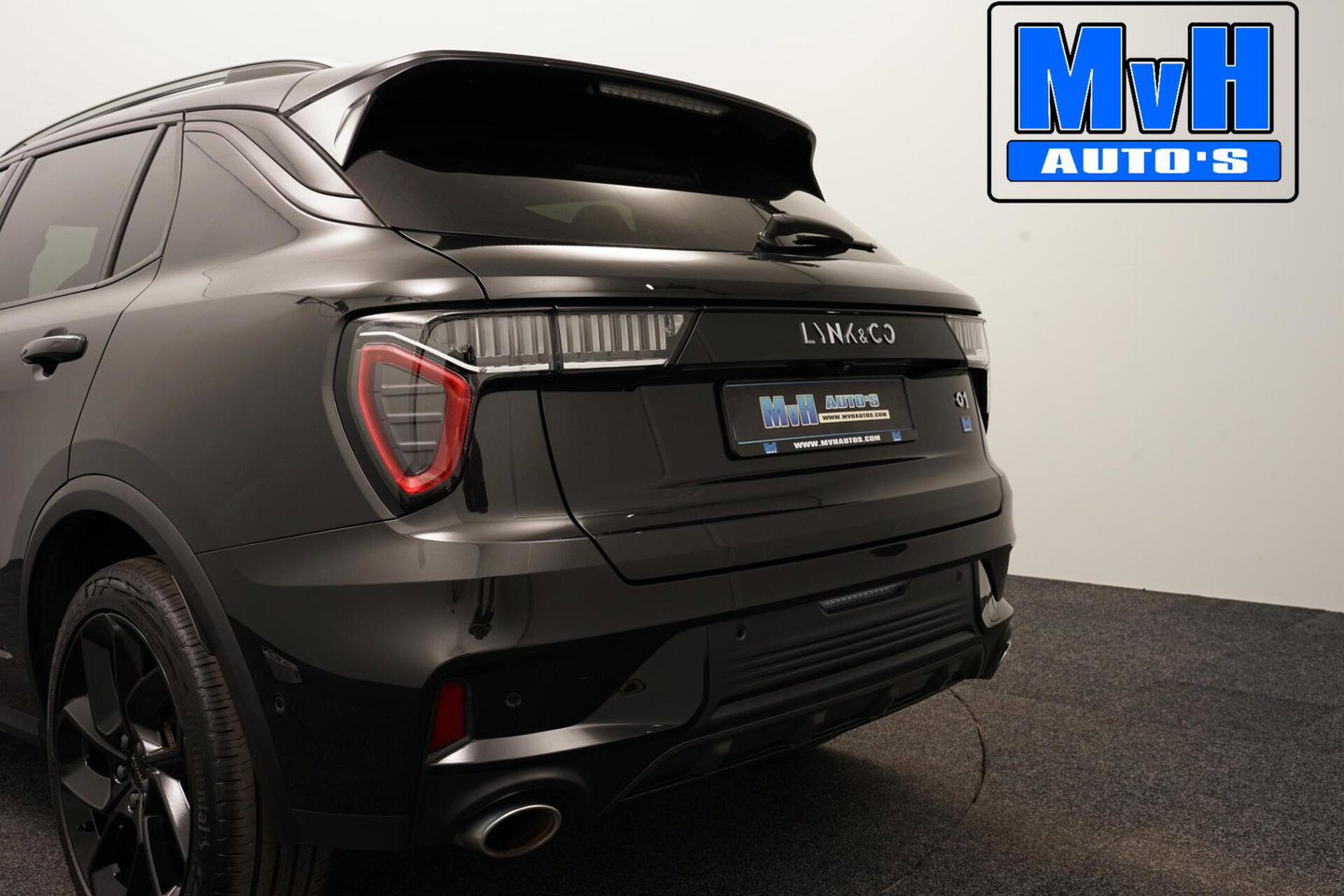 Lynk & Co 01 1.5 PHEV|FULL BL XL|LEER/ALCANT|ZW.HEMEL|SOH96%