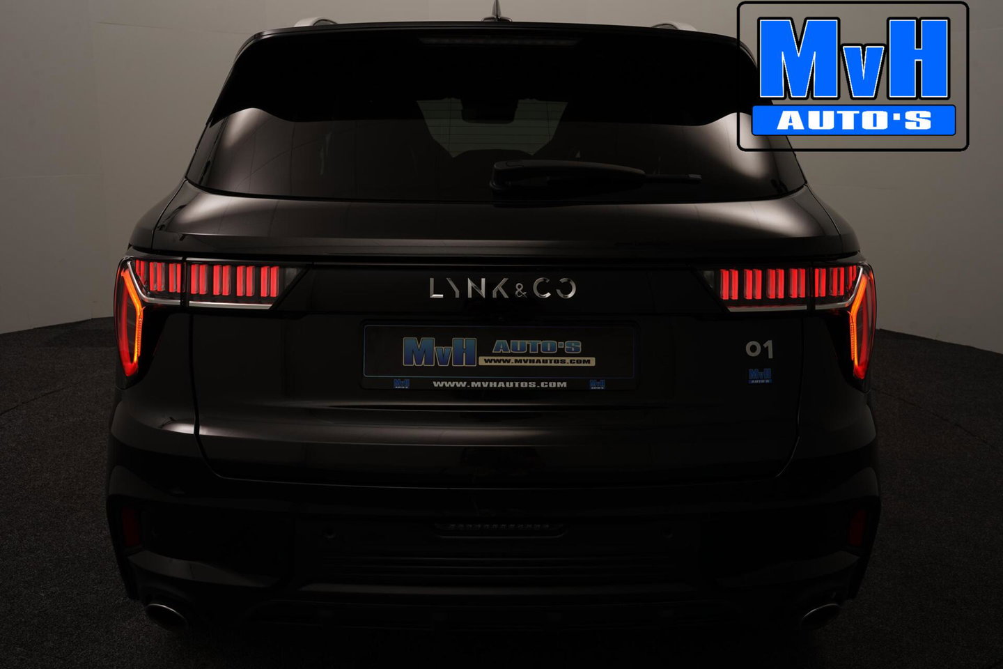 Lynk & Co 01 1.5 PHEV|FULL BL XL|LEER/ALCANT|ZW.HEMEL|SOH96%