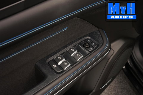 Lynk & Co 01 1.5 PHEV|FULL BL XL|LEER/ALCANT|ZW.HEMEL|SOH96%