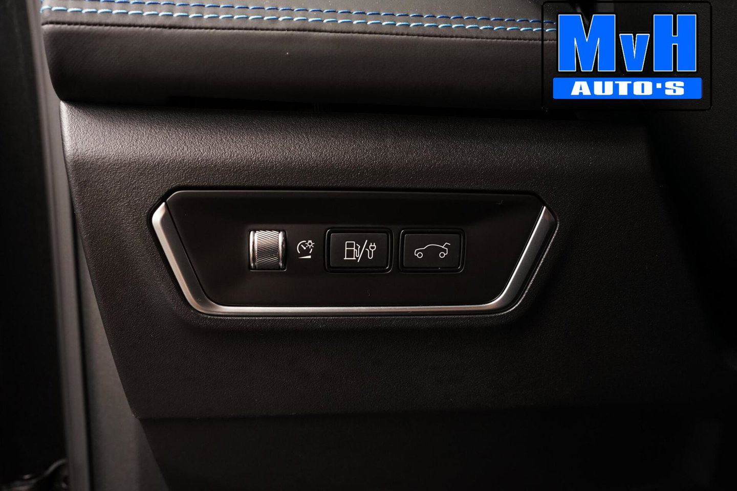 Lynk & Co 01 1.5 PHEV|FULL BL XL|LEER/ALCANT|ZW.HEMEL|SOH96%