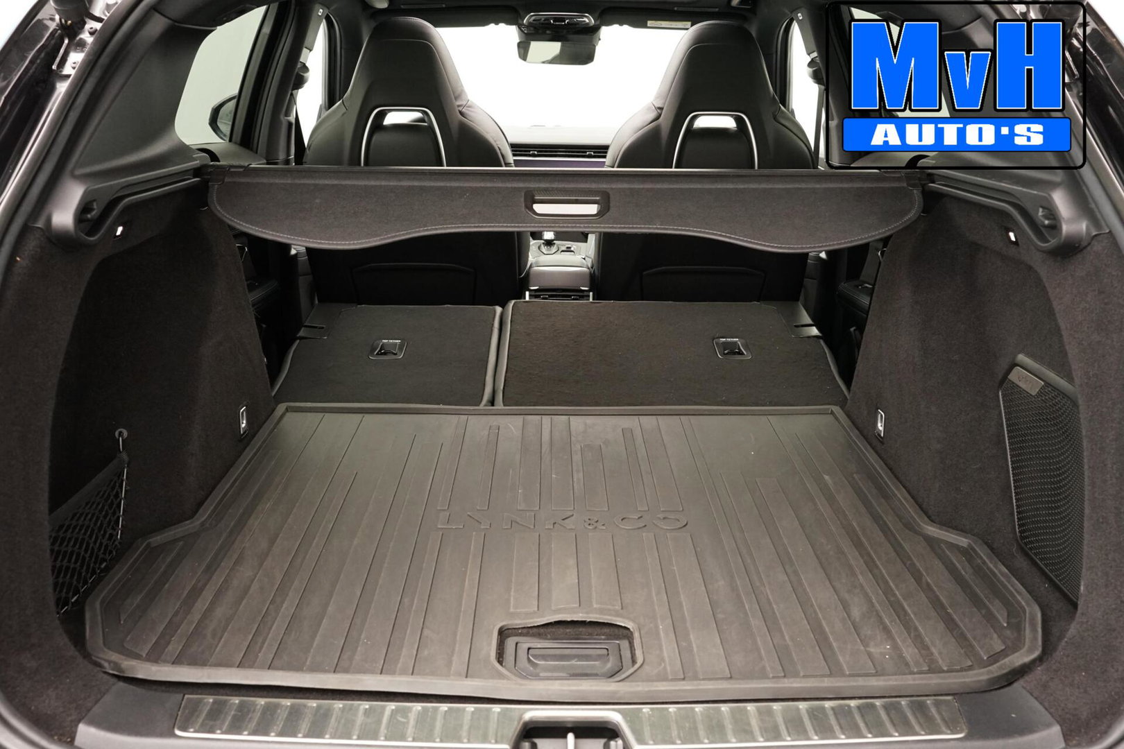 Lynk & Co 01 1.5 PHEV|FULL BL XL|LEER/ALCANT|ZW.HEMEL|SOH96%