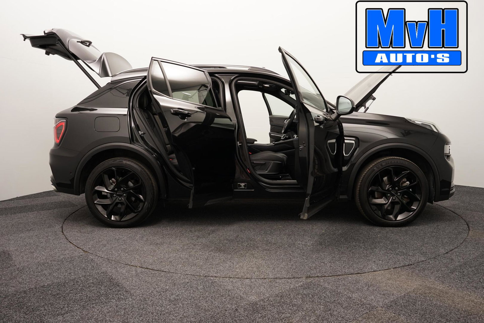 Lynk & Co 01 1.5 PHEV|FULL BL XL|LEER/ALCANT|ZW.HEMEL|SOH96%