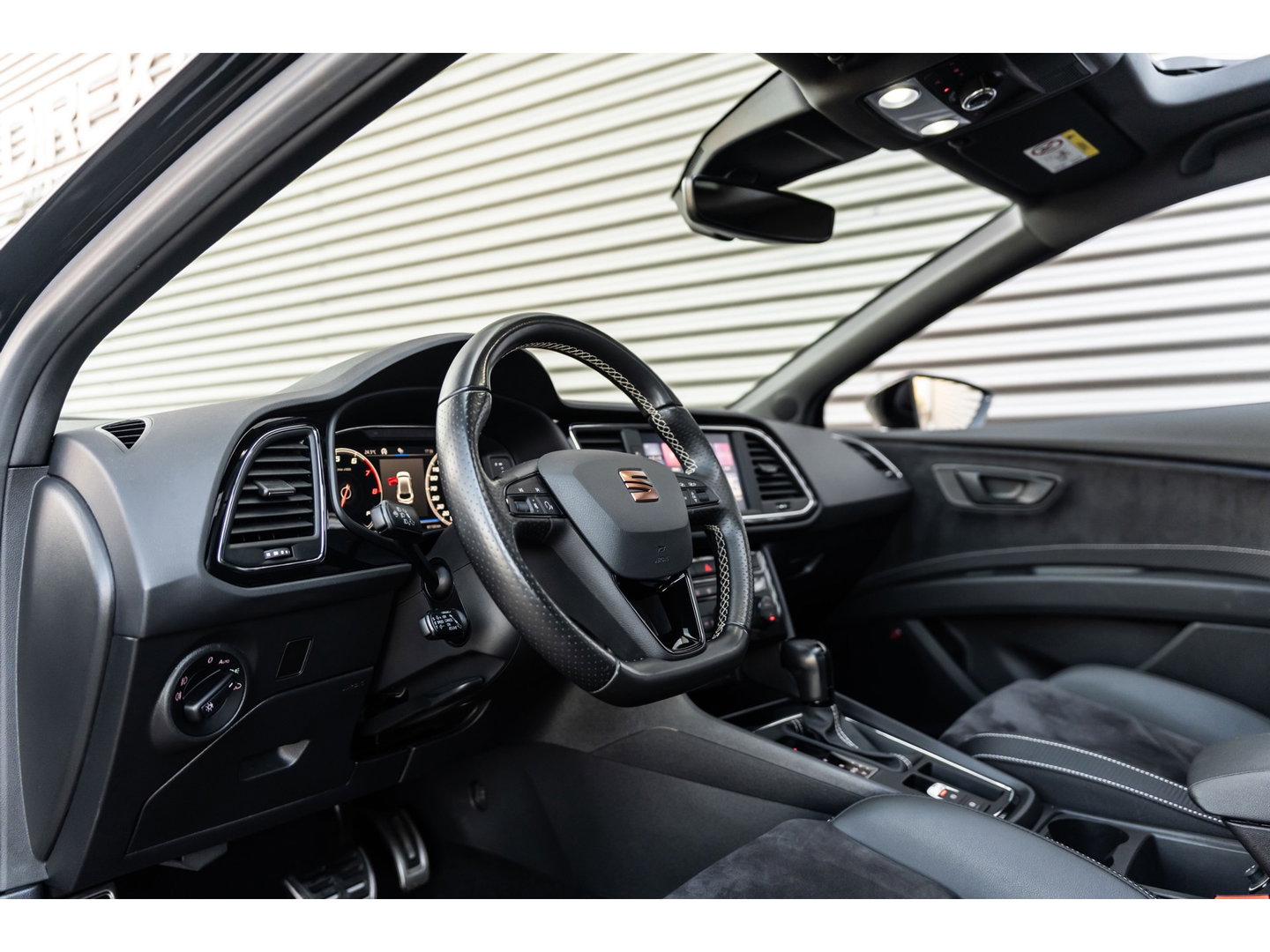 SEAT Leon 2.0 TSI ULTIMATE EDITION CUPRA PANO BEATS VIRTUAL