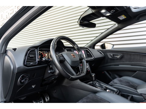 SEAT Leon 2.0 TSI ULTIMATE EDITION CUPRA PANO BEATS VIRTUAL