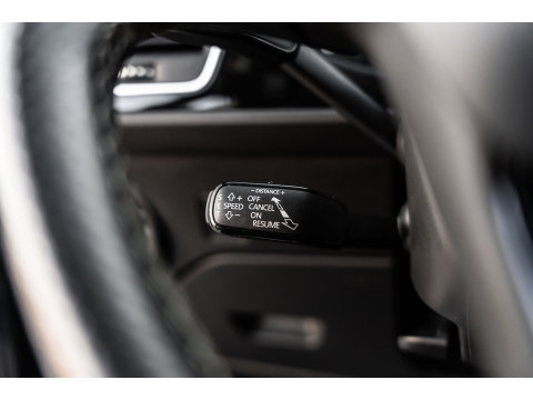 SEAT Leon 2.0 TSI ULTIMATE EDITION CUPRA PANO BEATS VIRTUAL