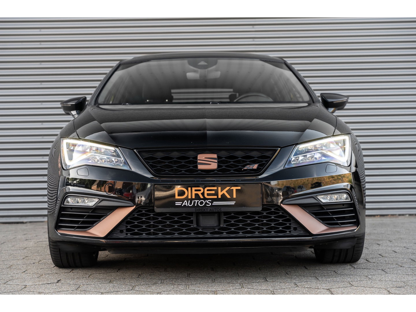 SEAT Leon 2.0 TSI ULTIMATE EDITION CUPRA PANO BEATS VIRTUAL