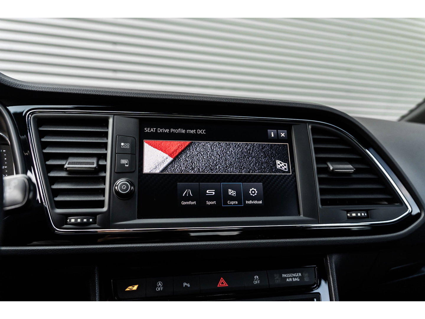 SEAT Leon 2.0 TSI ULTIMATE EDITION CUPRA PANO BEATS VIRTUAL