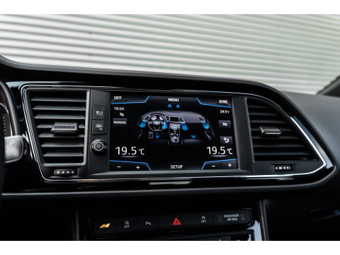 SEAT Leon 2.0 TSI ULTIMATE EDITION CUPRA PANO BEATS VIRTUAL