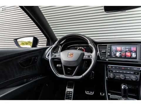 SEAT Leon 2.0 TSI ULTIMATE EDITION CUPRA PANO BEATS VIRTUAL