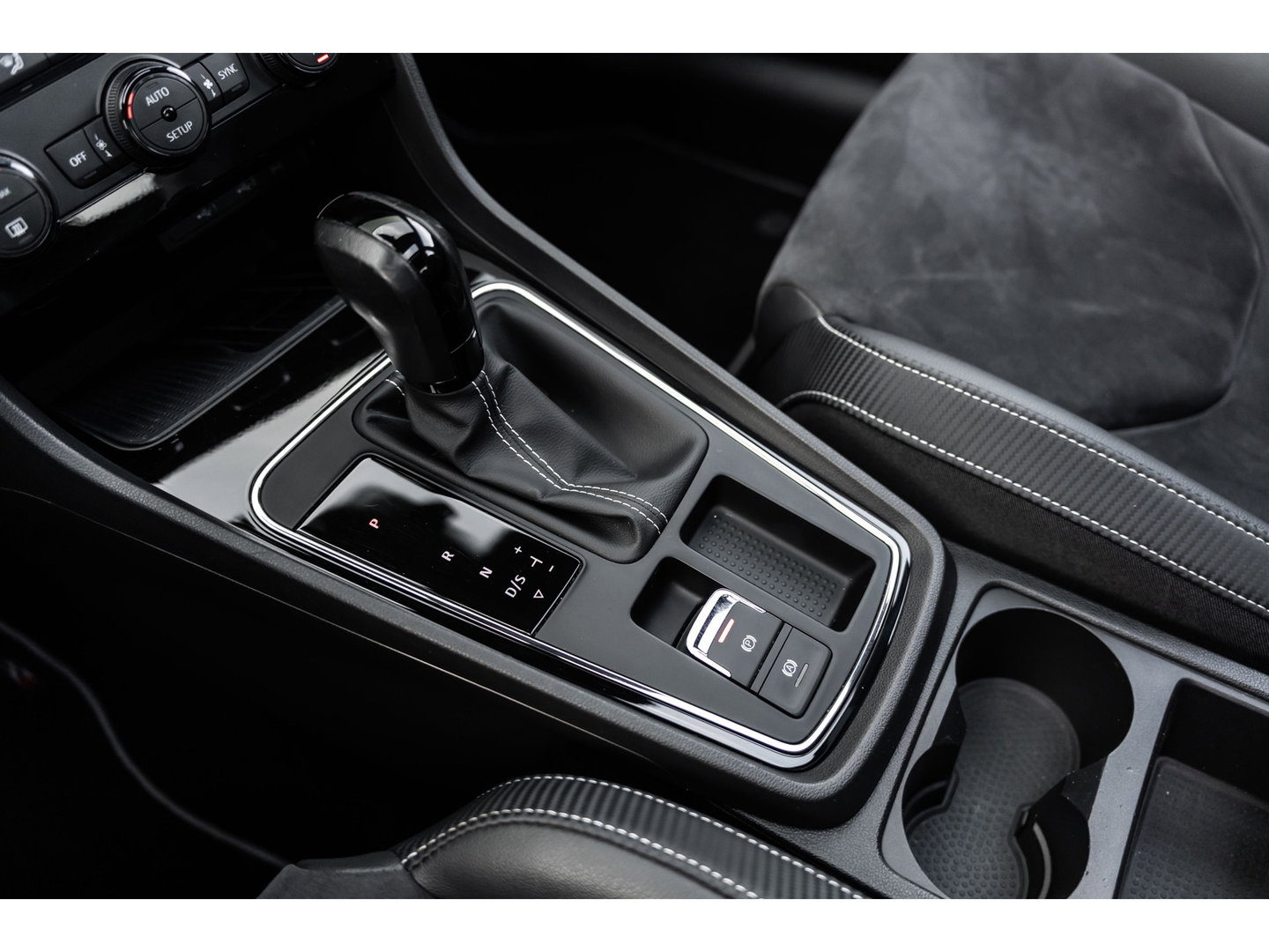 SEAT Leon 2.0 TSI ULTIMATE EDITION CUPRA PANO BEATS VIRTUAL