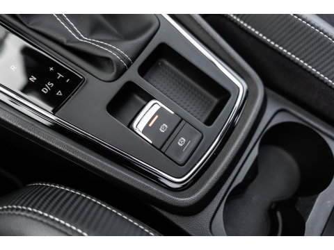 SEAT Leon 2.0 TSI ULTIMATE EDITION CUPRA PANO BEATS VIRTUAL