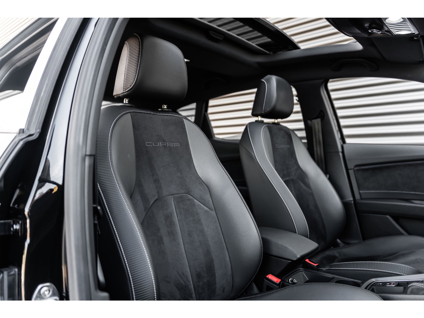 SEAT Leon 2.0 TSI ULTIMATE EDITION CUPRA PANO BEATS VIRTUAL