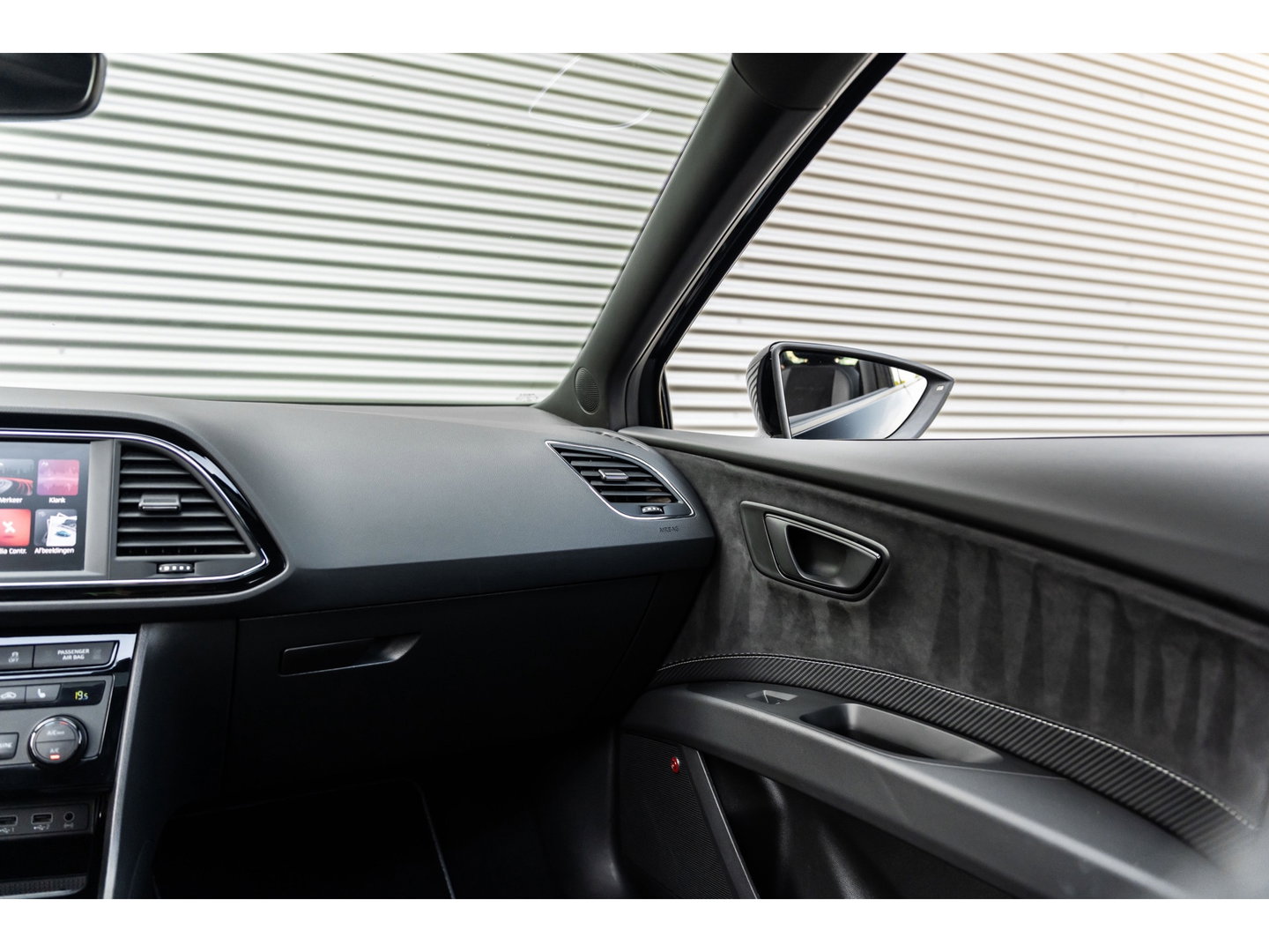SEAT Leon 2.0 TSI ULTIMATE EDITION CUPRA PANO BEATS VIRTUAL