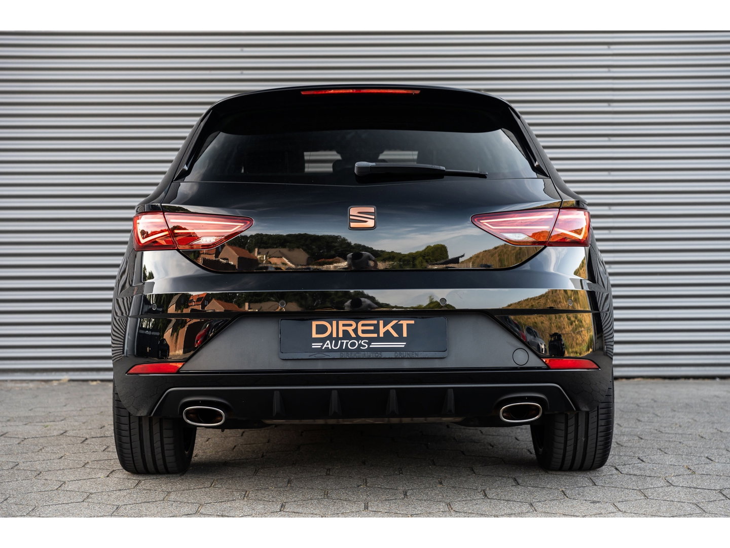 SEAT Leon 2.0 TSI ULTIMATE EDITION CUPRA PANO BEATS VIRTUAL