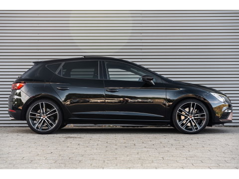 SEAT Leon 2.0 TSI ULTIMATE EDITION CUPRA PANO BEATS VIRTUAL