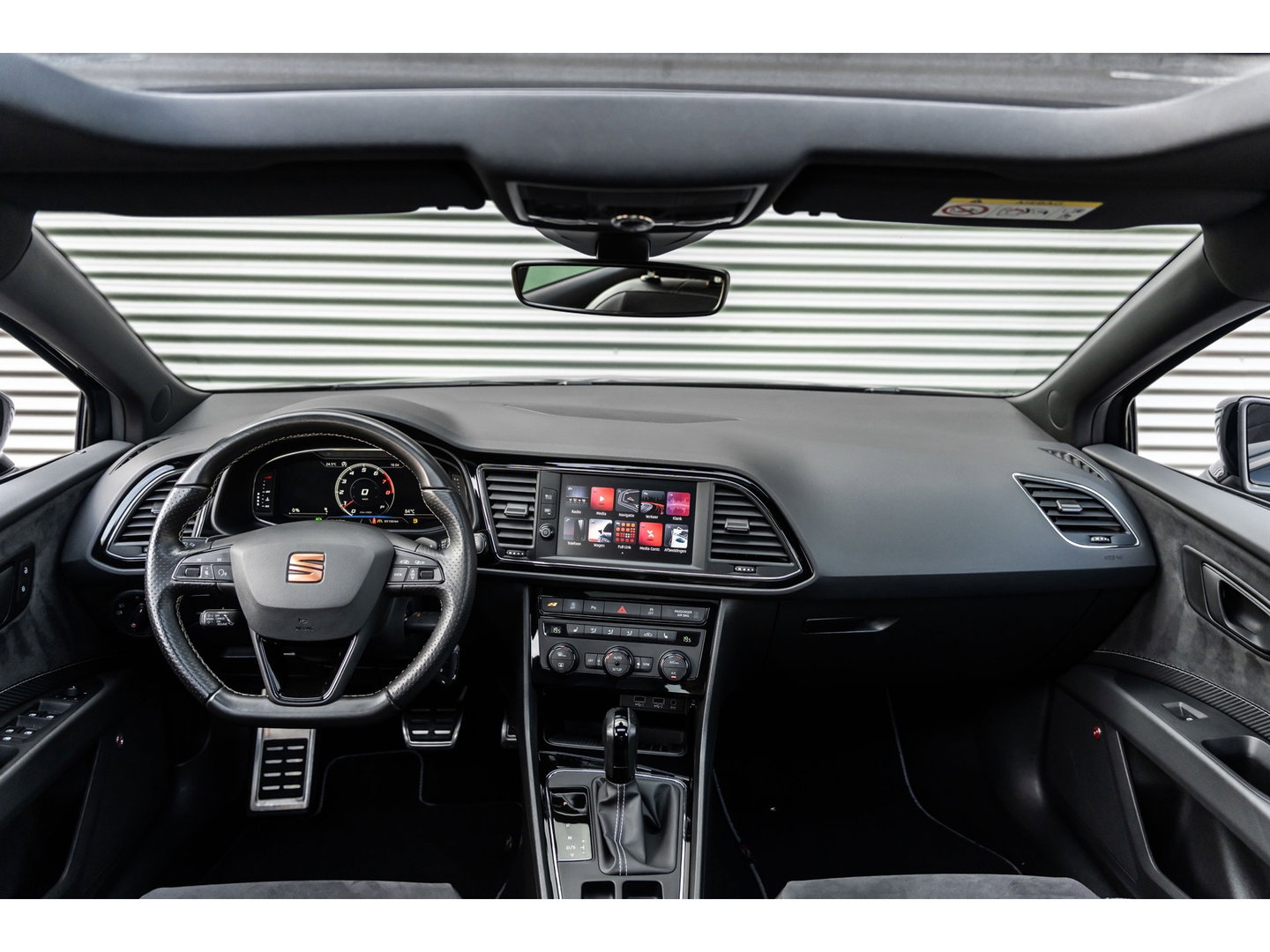 SEAT Leon 2.0 TSI ULTIMATE EDITION CUPRA PANO BEATS VIRTUAL
