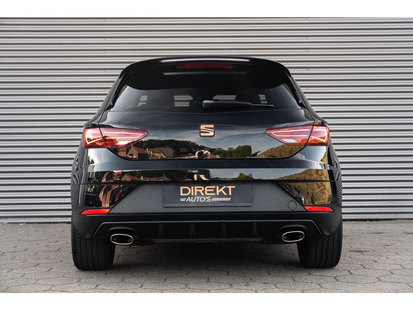 SEAT Leon 2.0 TSI CUPRA CARBON EDITION PANO BEATS BREMBO VOL