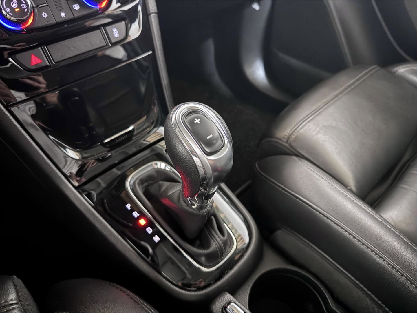Opel Mokka X 1.4 Turbo Pano Leer Camera Carplay Cruise Trekh.