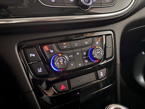 Opel Mokka X 1.4 Turbo Pano Leer Camera Carplay Cruise Trekh.