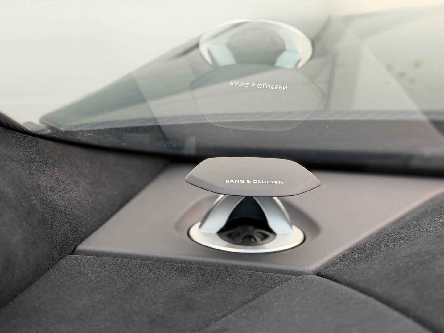 Lamborghini Urus 4.0 V8 Performante Pano|B&O-adv.|Akrapovic|Carbon|Rear-Entertainment