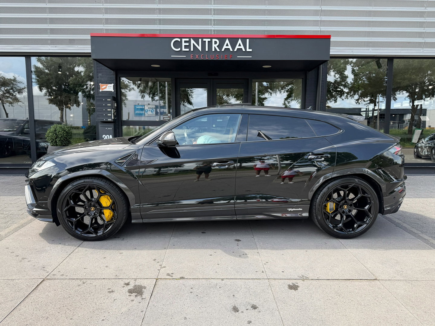 Lamborghini Urus 4.0 V8 Performante Pano|B&O-adv.|Akrapovic|Carbon|Rear-Entertainment