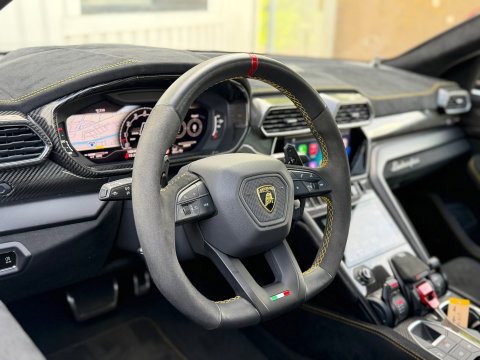 Lamborghini Urus 4.0 V8 Performante Pano|B&O-adv.|Akrapovic|Carbon|Rear-Entertainment
