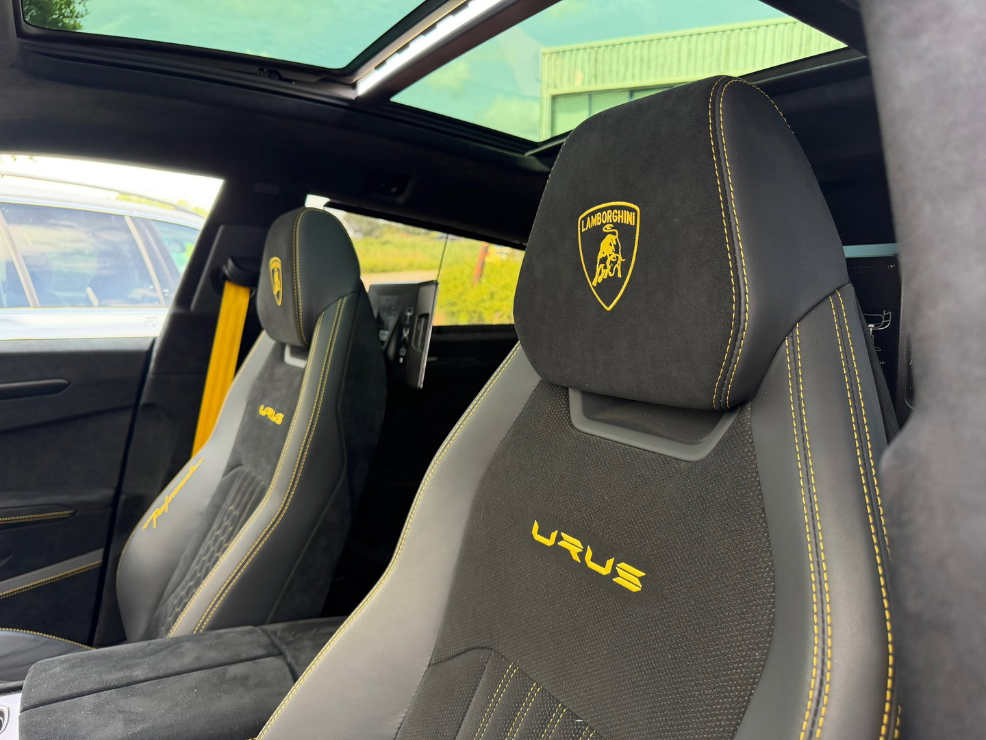 Lamborghini Urus 4.0 V8 Performante Pano|B&O-adv.|Akrapovic|Carbon|Rear-Entertainment