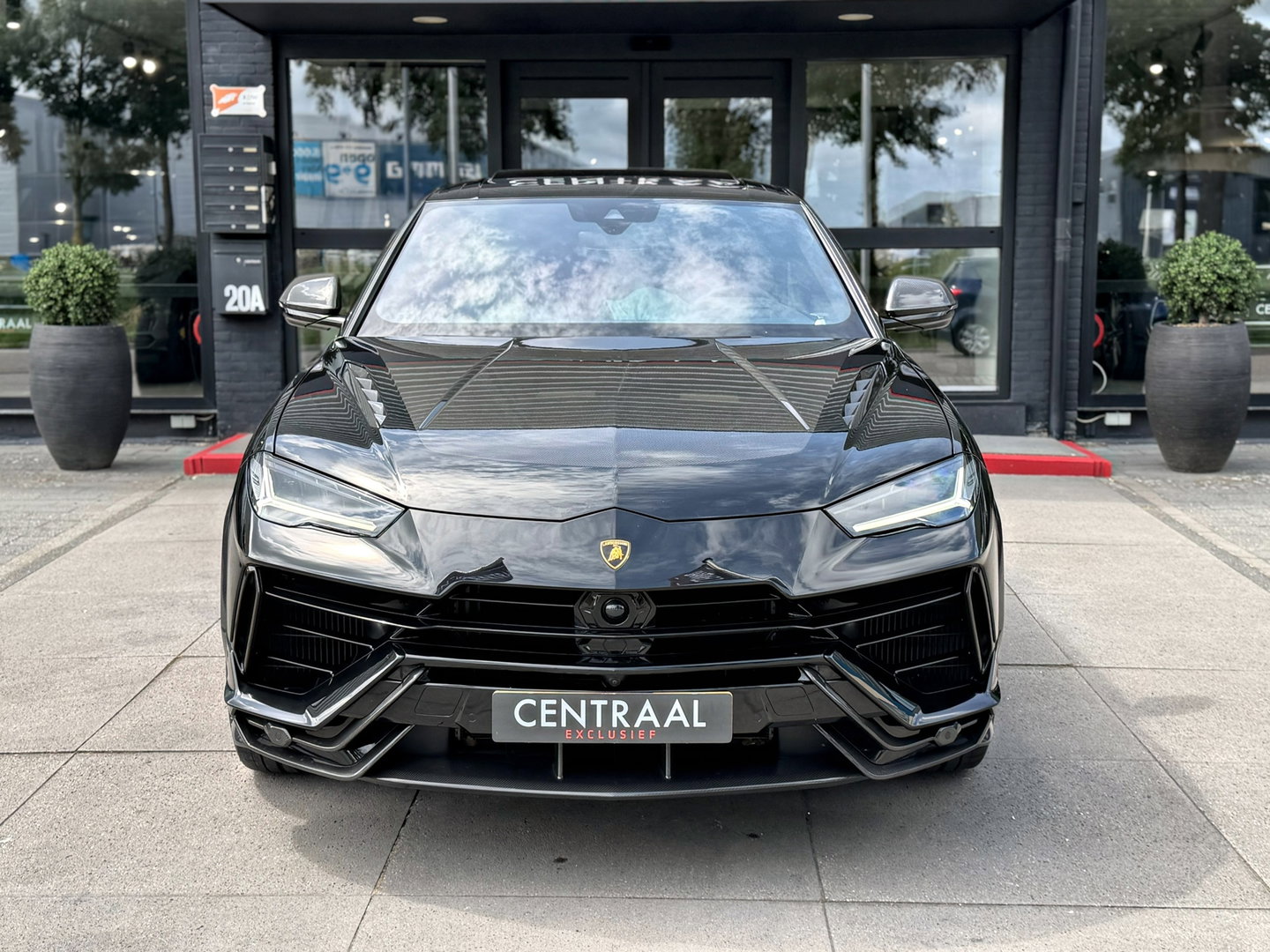 Lamborghini Urus 4.0 V8 Performante Pano|B&O-adv.|Akrapovic|Carbon|Rear-Entertainment