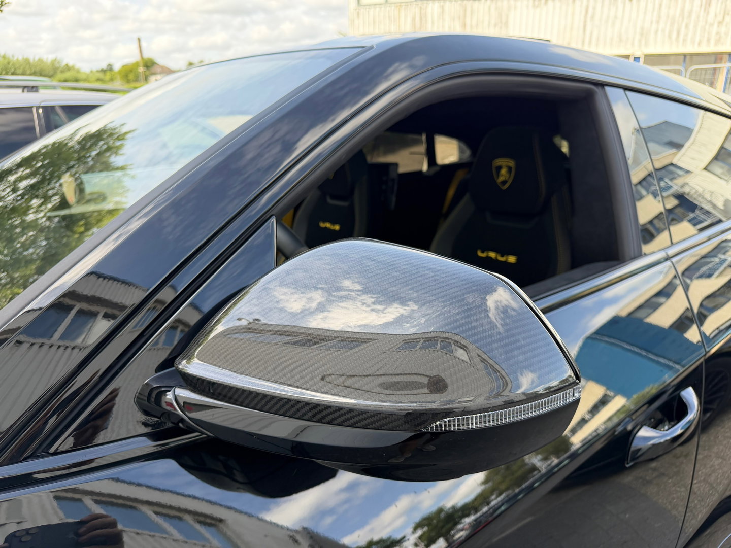 Lamborghini Urus 4.0 V8 Performante Pano|B&O-adv.|Akrapovic|Carbon|Rear-Entertainment
