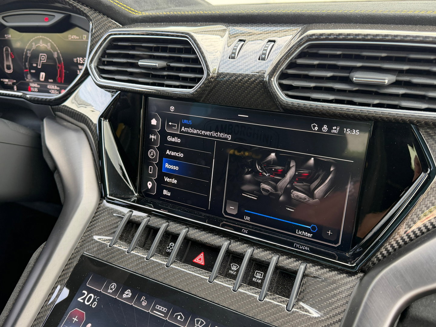 Lamborghini Urus 4.0 V8 Performante Pano|B&O-adv.|Akrapovic|Carbon|Rear-Entertainment