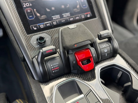 Lamborghini Urus 4.0 V8 Performante Pano|B&O-adv.|Akrapovic|Carbon|Rear-Entertainment