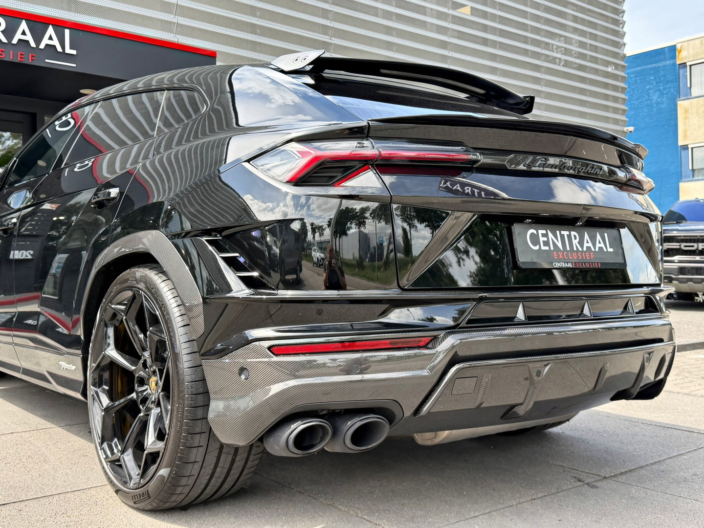 Lamborghini Urus 4.0 V8 Performante Pano|B&O-adv.|Akrapovic|Carbon|Rear-Entertainment