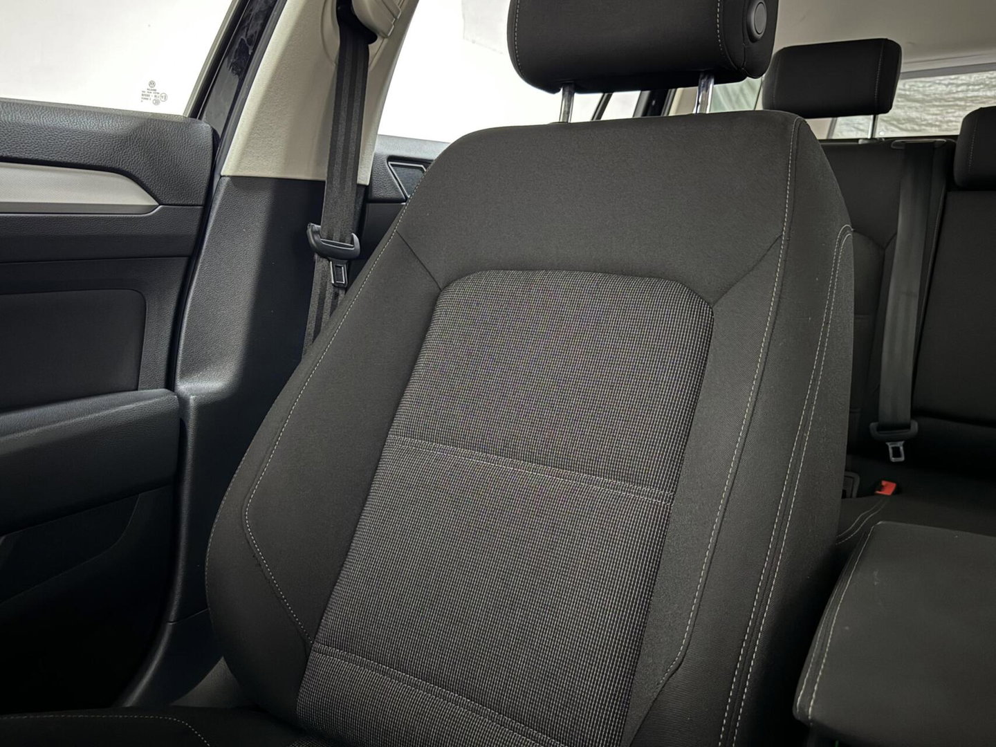 Volkswagen Passat Variant 1.4 TSI Highline CarPlay Camera Navi Cruise