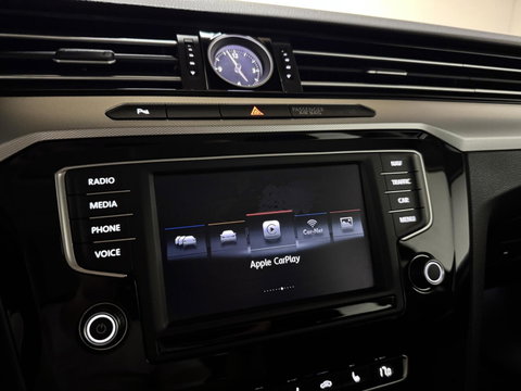 Volkswagen Passat Variant 1.4 TSI Highline CarPlay Camera Navi Cruise