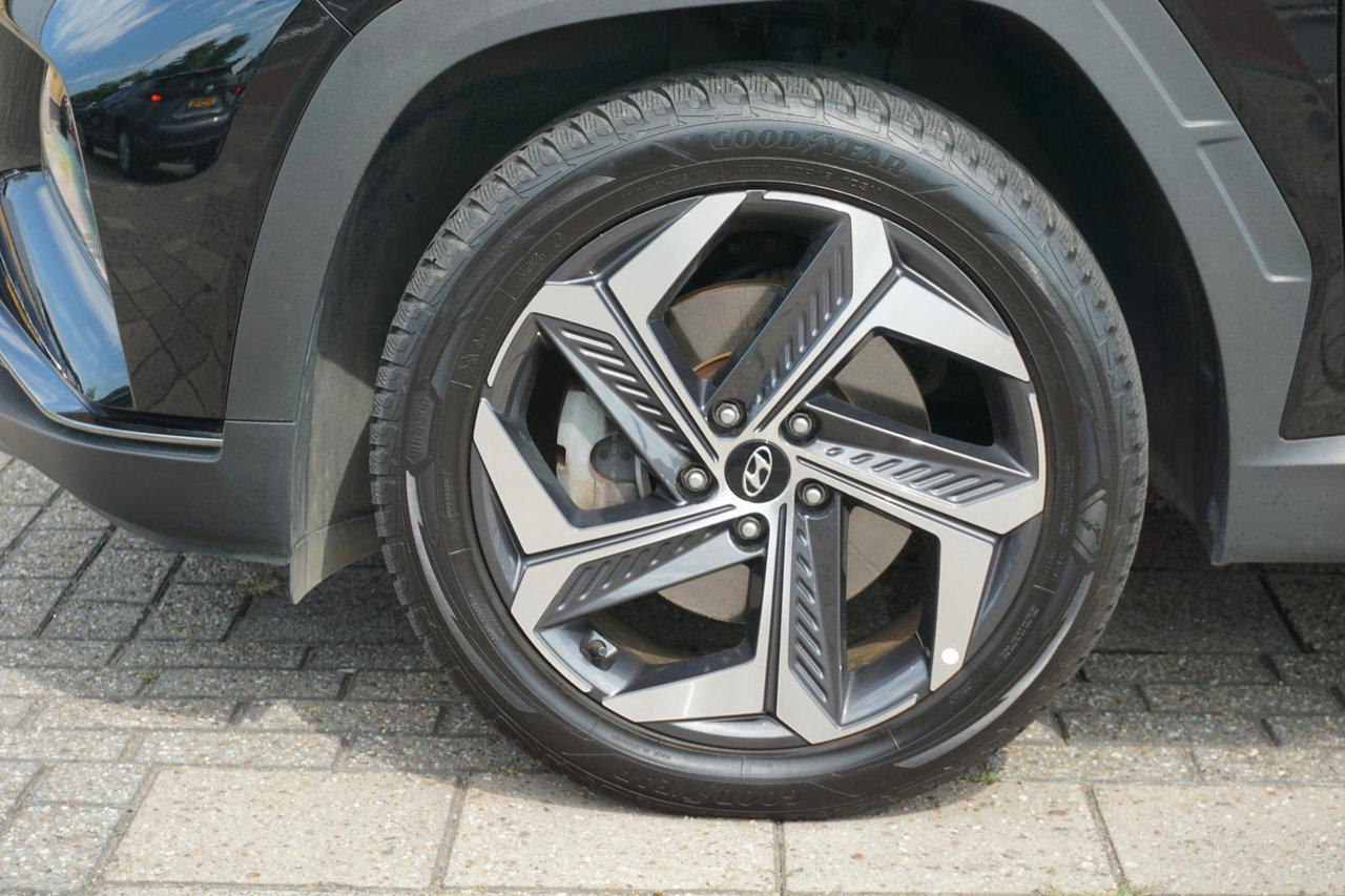 Hyundai Tucson Hybrid