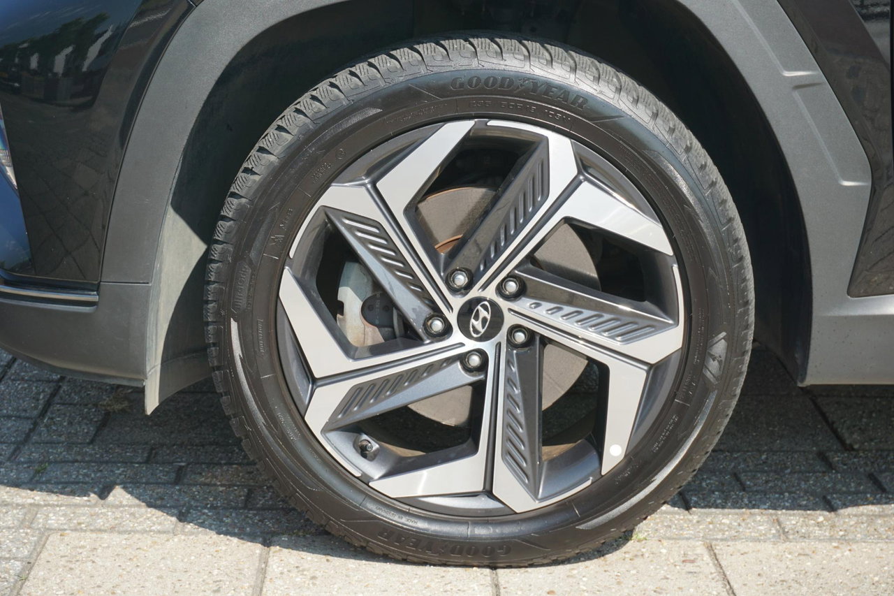 Hyundai Tucson Hybrid