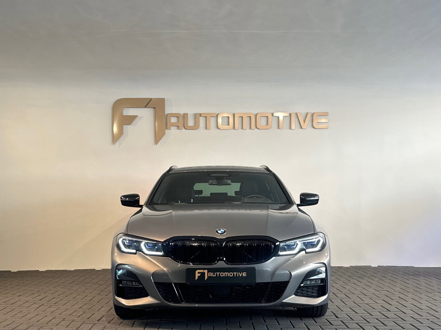 BMW 3 Serie Touring 330e xDrive High Ex M Sport Laser|Trekhaak