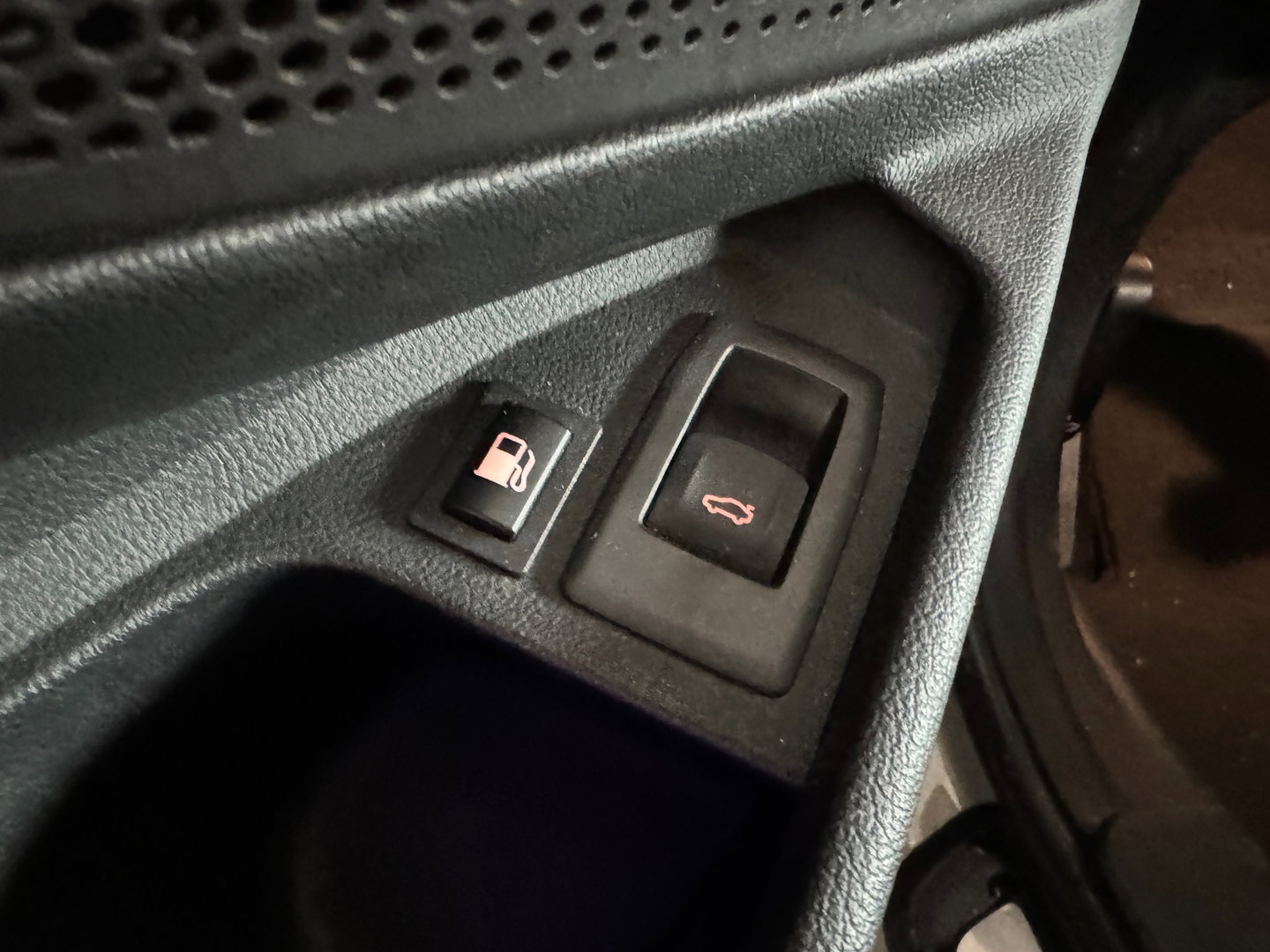 BMW 3 Serie Touring 330e xDrive High Ex M Sport Laser|Trekhaak