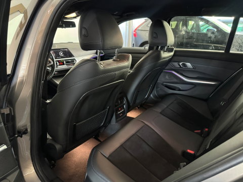 BMW 3 Serie Touring 330e xDrive High Ex M Sport Laser|Trekhaak
