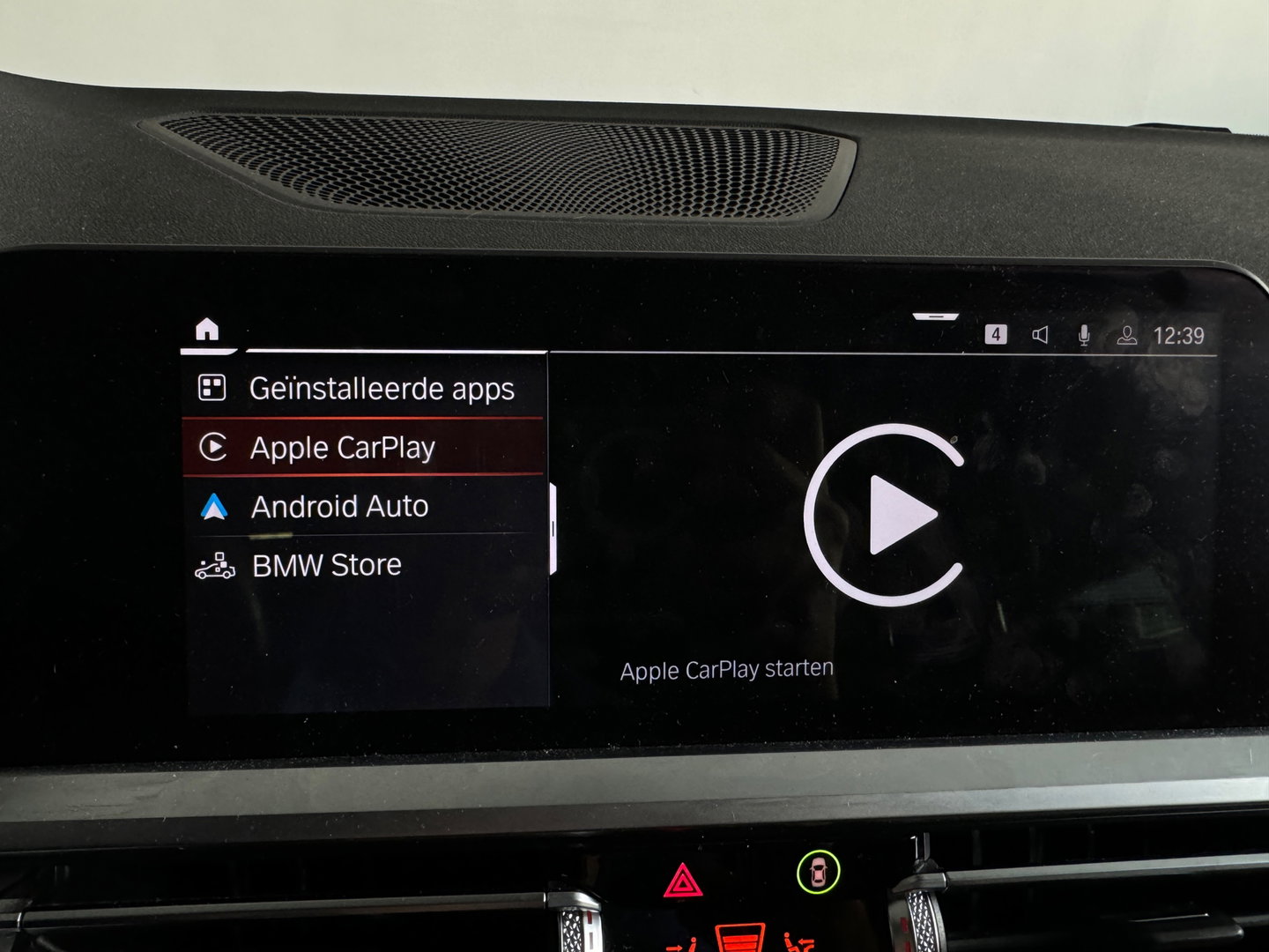 BMW 3 Serie Touring 330e xDrive High Ex M Sport Laser|Trekhaak