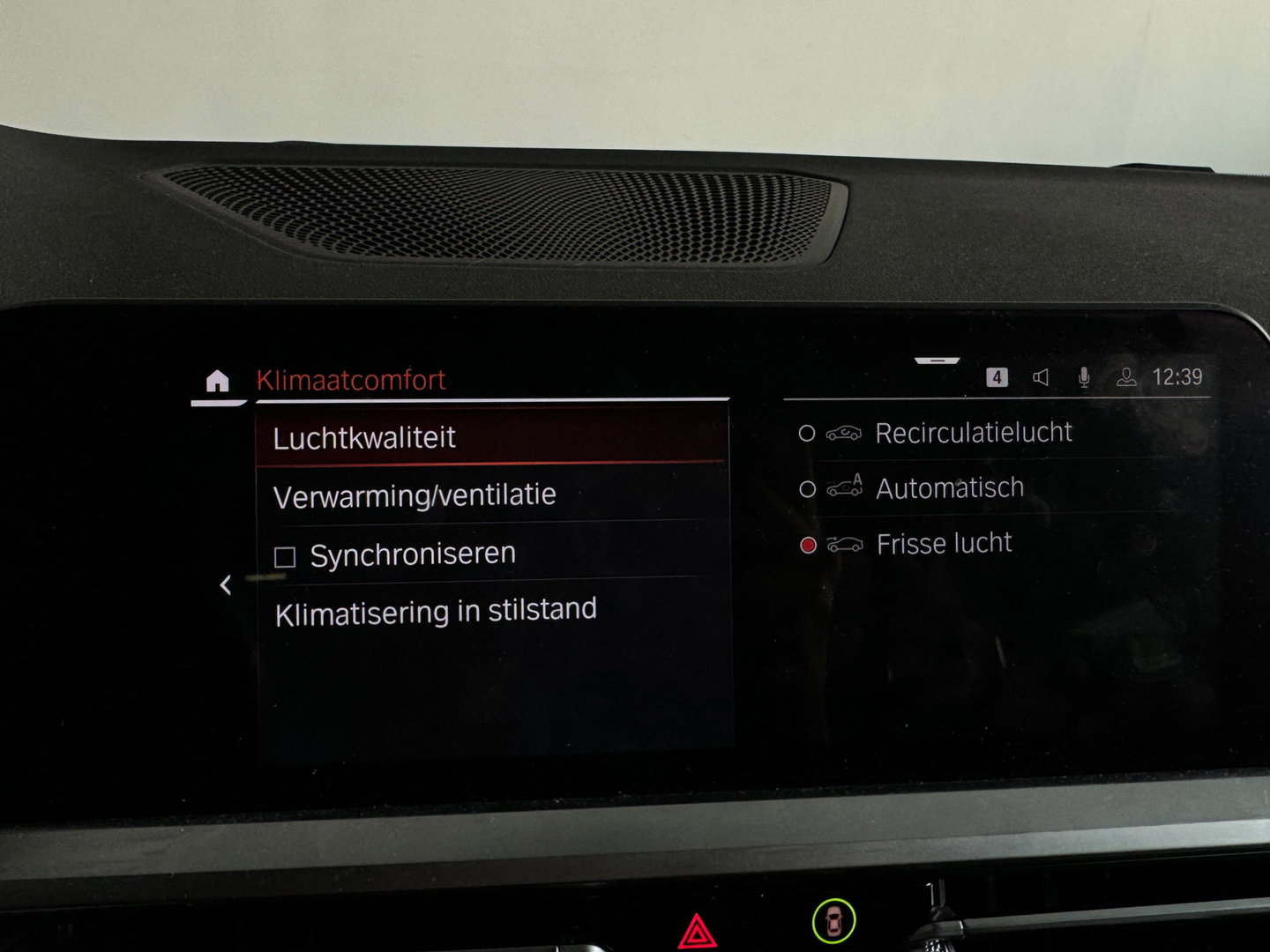 BMW 3 Serie Touring 330e xDrive High Ex M Sport Laser|Trekhaak