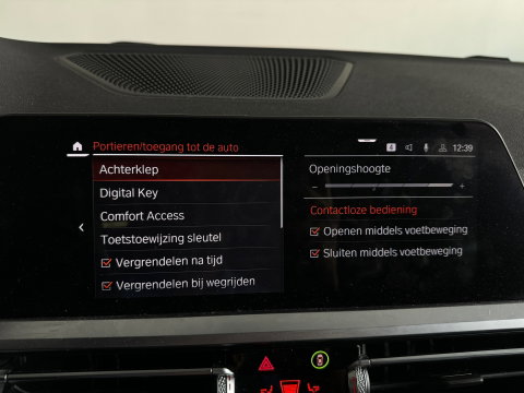 BMW 3 Serie Touring 330e xDrive High Ex M Sport Laser|Trekhaak