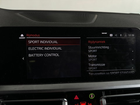BMW 3 Serie Touring 330e xDrive High Ex M Sport Laser|Trekhaak