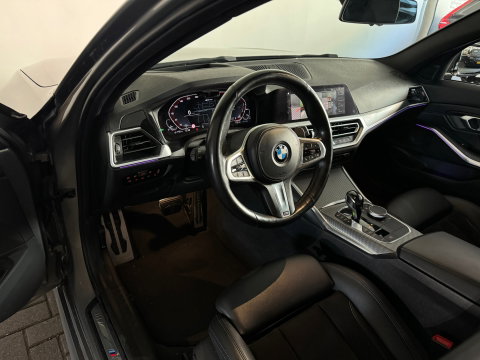 BMW 3 Serie Touring 330e xDrive High Ex M Sport Laser|Trekhaak