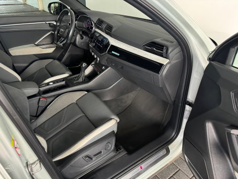 Audi Q3 Sportback 45 TFSI quattro edition Pano|Keyless|Sfeer