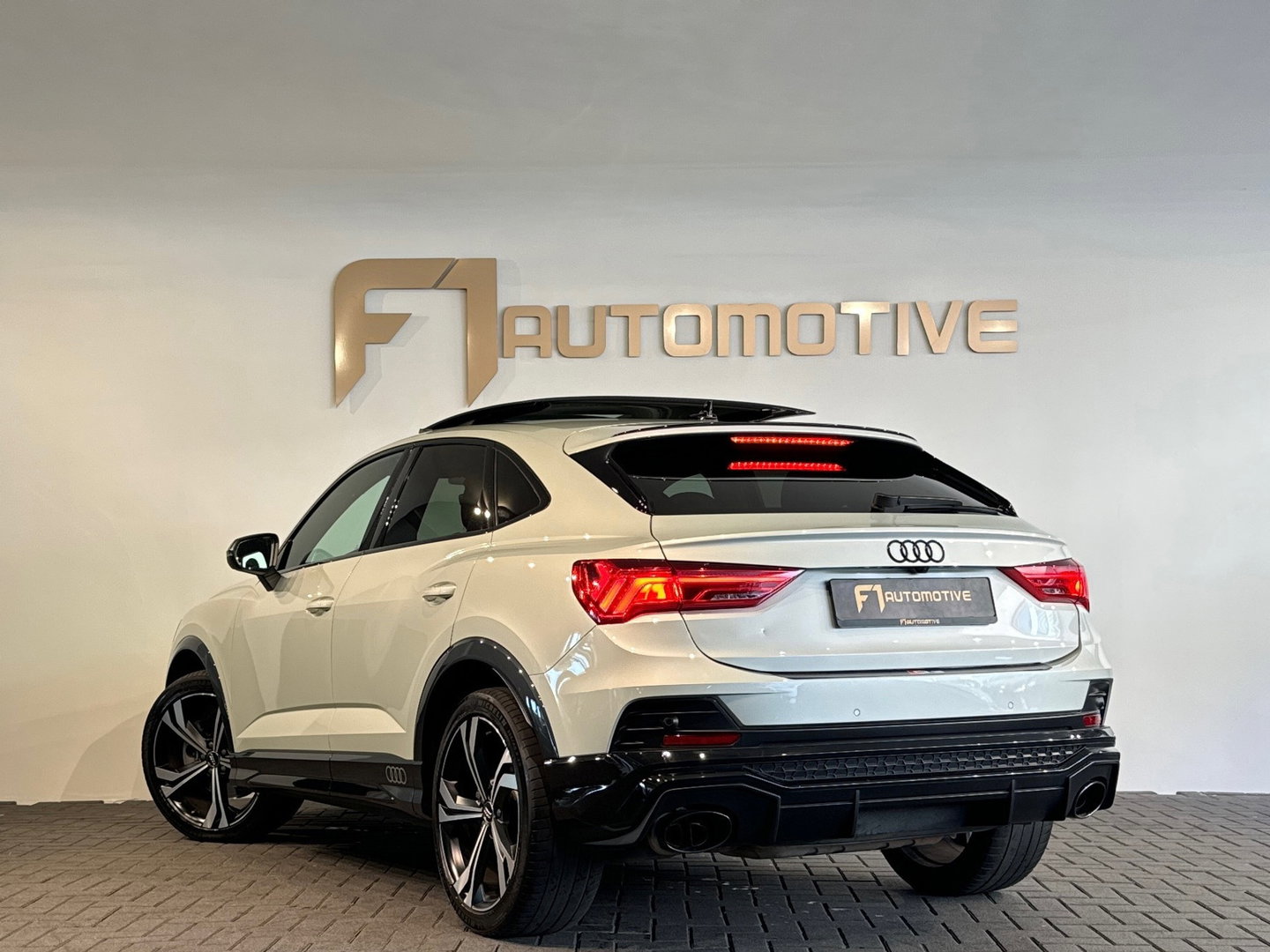 Audi Q3 Sportback 45 TFSI quattro edition Pano|Keyless|Sfeer