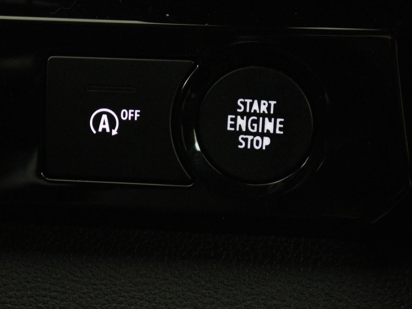 Renault Austral 1.2 mild hybrid advanced 130 techno | Stoelverwarming | Navigatie | Cruise control | Camera | Bluetooth | Carplay | Sfeerverlichting | Climate control | Keyless | Virtual cockpit | Full LED