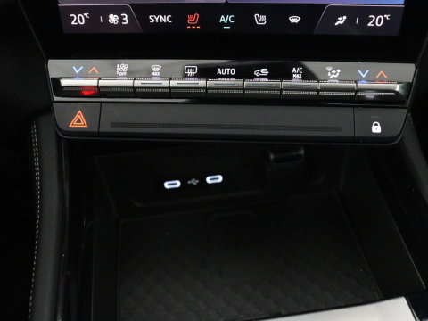 Renault Austral 1.2 mild hybrid advanced 130 techno | Stoelverwarming | Navigatie | Cruise control | Camera | Bluetooth | Carplay | Sfeerverlichting | Climate control | Keyless | Virtual cockpit | Full LED