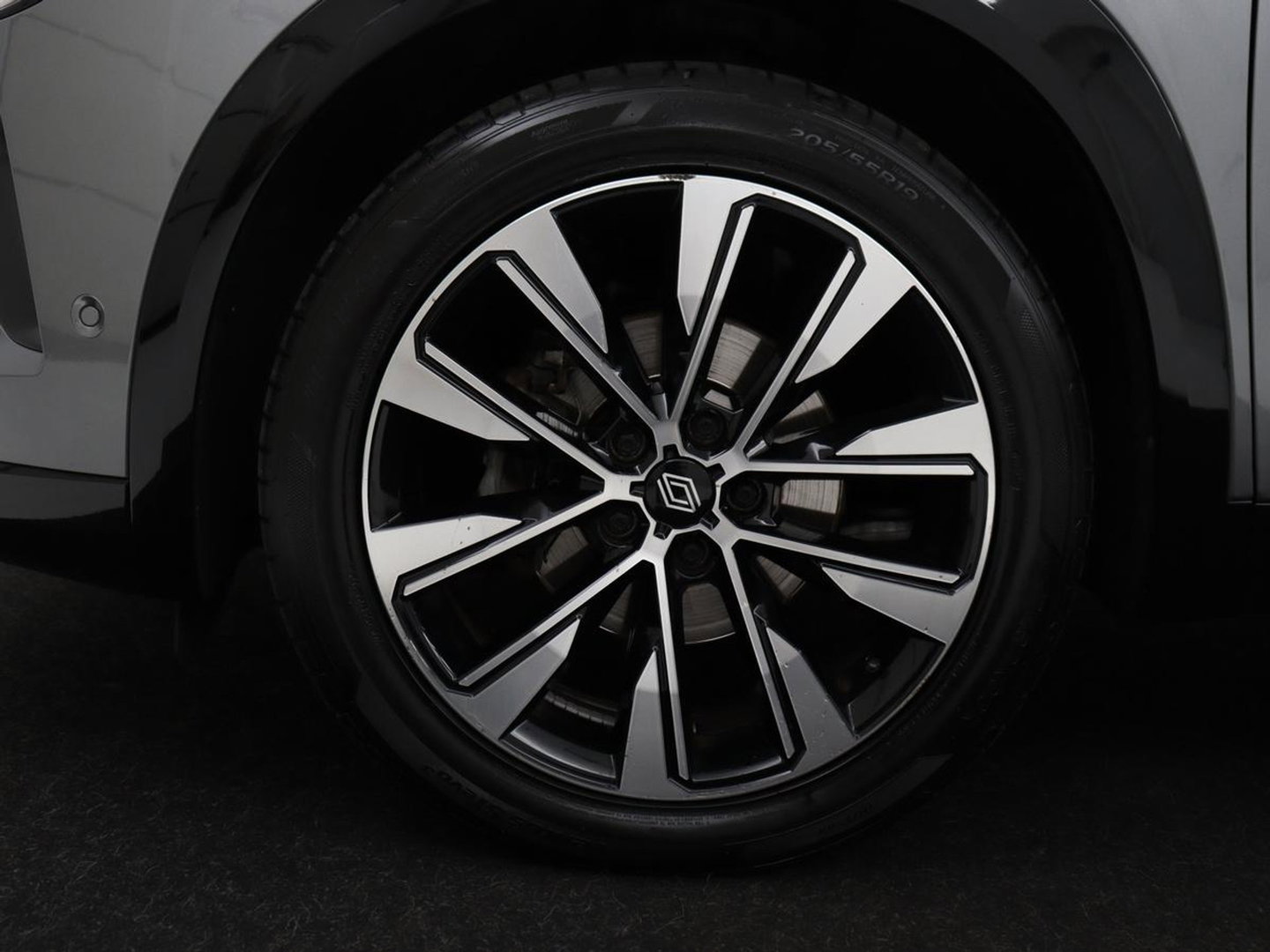 Renault Austral 1.2 mild hybrid advanced 130 techno | Stoelverwarming | Navigatie | Cruise control | Camera | Bluetooth | Carplay | Sfeerverlichting | Climate control | Keyless | Virtual cockpit | Full LED
